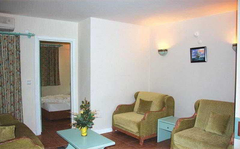 Esra Family Suite Hotel Altınkum Exteriör bild