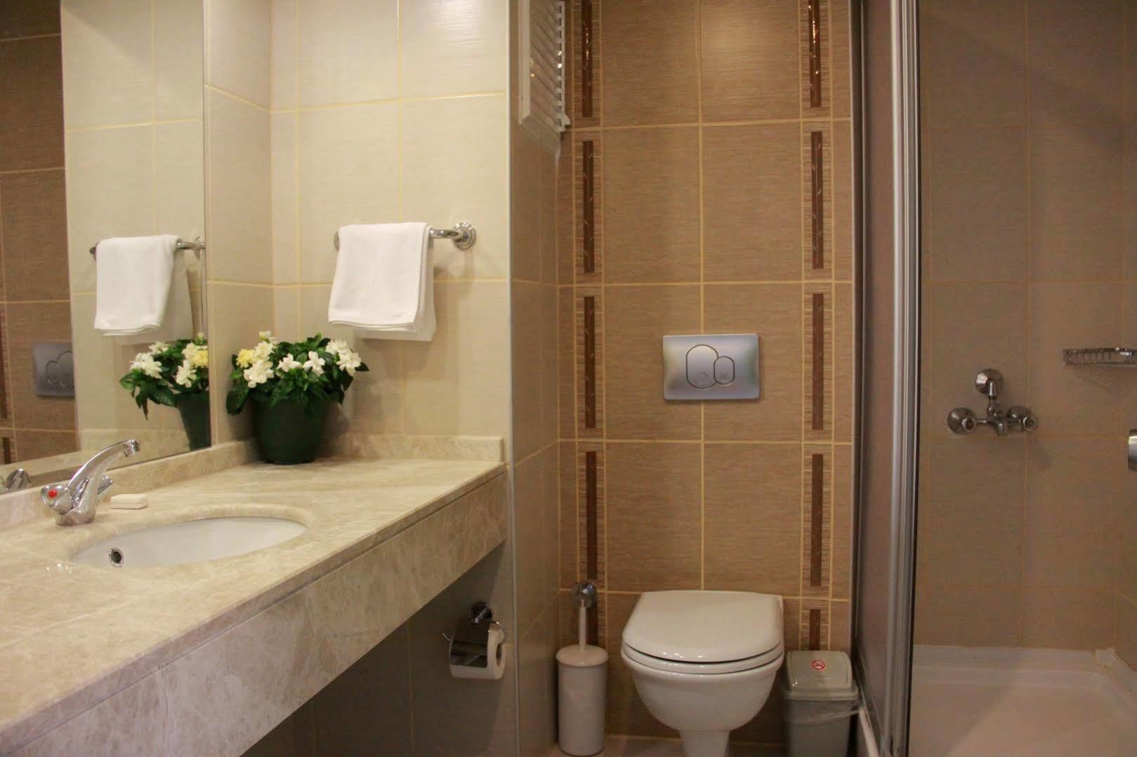 Esra Family Suite Hotel Altınkum Exteriör bild